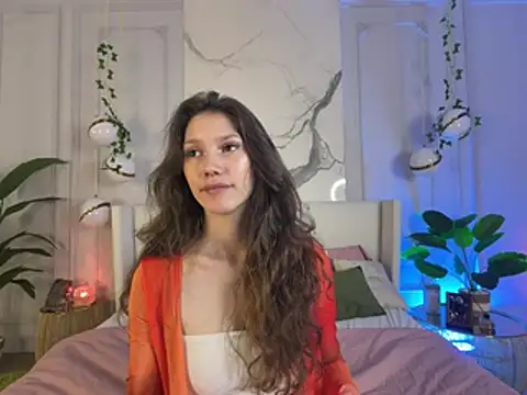 Snapshot of MaryNixon_ chatting on May 17, 2026, 5:18 am MaryNixon online show from May 17, 2026, 5:18 am