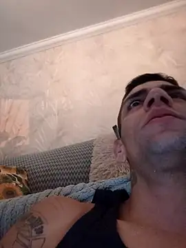 Snapshot of xirie98 chatting on November 15, 2025, 10:58 pm xirie98 online show from November 15, 2025, 10:58 pm