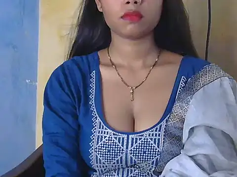 sexy-noty online show from September 22, 2025, 9:26 am