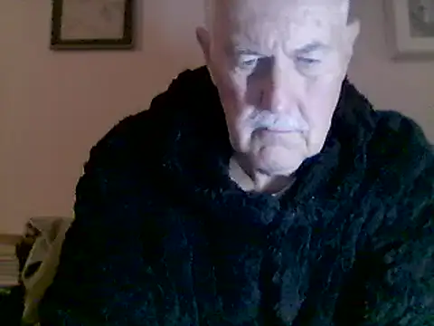 Snapshot of slaveman4you chatting on November 11, 2025, 1:11 am slaveman4you online show from November 11, 2025, 1:11 am