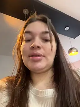 sarahreyess 11 online show from March 11, 2026, 10:31 am