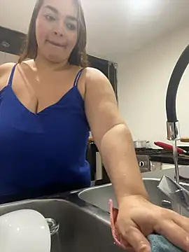 sarahreyess 11 online show from March 19, 2026, 10:26 am