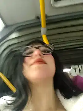 Snapshot of Kitty_Melodi chatting on October 14, 2025, 3:23 pm Kitty Melodi online show from October 14, 2025, 3:23 pm