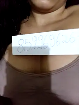 Snapshot of clarinha2 chatting on October 7, 2025, 1:17 am clarinha2 online show from October 7, 2025, 1:17 am