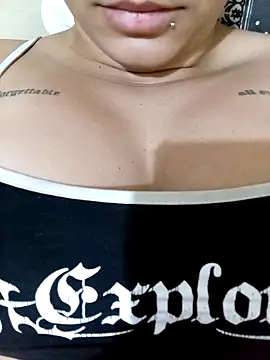 Snapshot of clarinha2 chatting on September 29, 2025, 11:38 am clarinha2 online show from September 29, 2025, 11:38 am