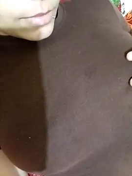 Snapshot of clarinha2 chatting on October 19, 2025, 3:37 pm clarinha2 online show from October 19, 2025, 3:37 pm