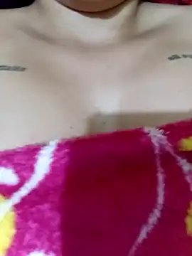 Snapshot of clarinha2 chatting on October 14, 2025, 11:36 pm clarinha2 online show from October 14, 2025, 11:36 pm