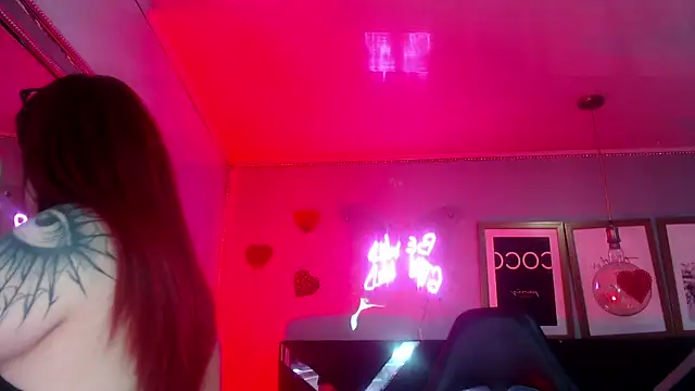 Snapshot of Red_Bunny_v chatting on May 27, 2026, 1:07 pm Red Bunny v online show from May 27, 2026, 1:07 pm