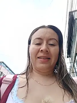 Hannah-colx online show from June 18, 2026, 2:33 pm