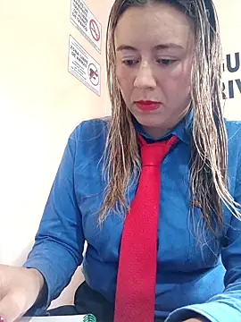 Hannah-colx online show from April 25, 2026, 4:59 pm