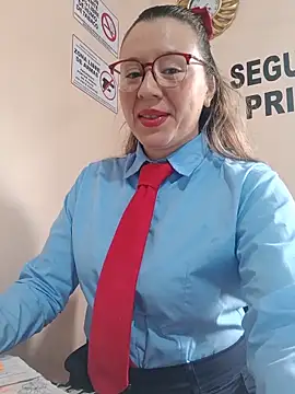 Hannah-colx online show from June 5, 2026, 2:23 pm