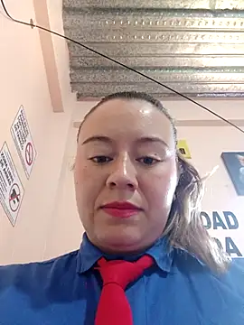 Hannah-colx online show from April 19, 2026, 3:13 pm