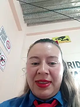 Hannah-colx online show from May 5, 2026, 1:58 pm