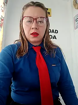 Snapshot of Hannah-colx chatting on November 25, 2025, 4:29 pm Hannah-colx online show from November 25, 2025, 4:29 pm