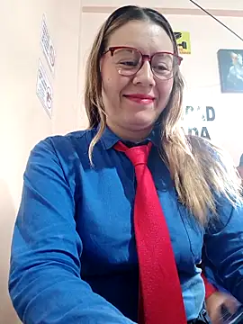Hannah-colx online show from March 25, 2026, 1:32 pm