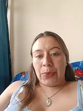 Snapshot of Hannah-colx chatting on July 1, 2026, 2:50 pm Hannah-colx online show from July 1, 2026, 2:50 pm