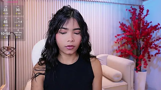 GiaNovak online show from October 24, 2025, 12:37 pm