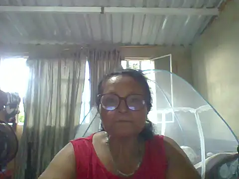 Snapshot of _Cristal chatting on September 22, 2025, 9:21 pm Cristal online show from September 22, 2025, 9:21 pm