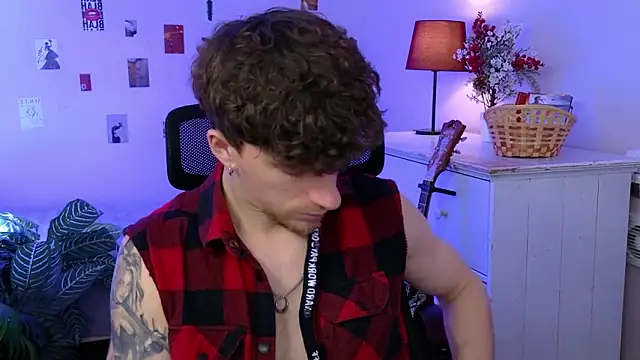 Snapshot of mark_caron chatting on March 20, 2026, 8:43 pm mark caron online show from March 20, 2026, 8:43 pm