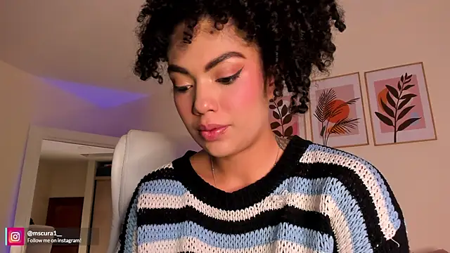 Snapshot of miss_curazao chatting on August 6, 2026, 12:44 pm miss curazao online show from August 6, 2026, 12:44 pm