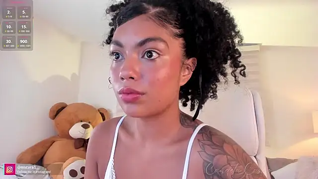 Snapshot of miss_curazao chatting on October 23, 2025, 12:48 pm miss curazao online show from October 23, 2025, 12:48 pm