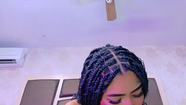 EmilieLake online show from June 23, 2026, 8:07 pm