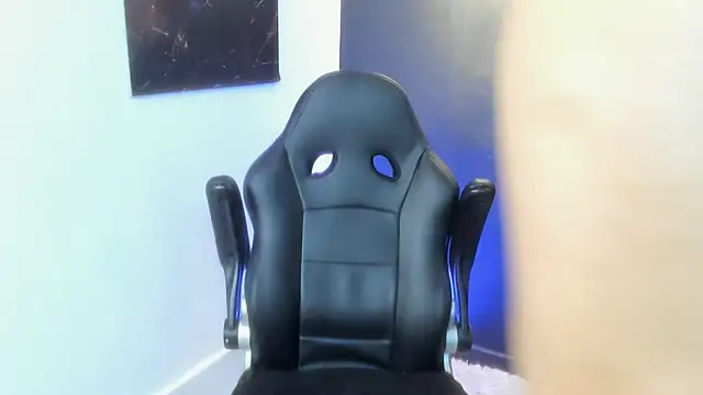 Snapshot of Joseph_Murray chatting on October 31, 2025, 9:54 pm Joseph Murray online show from October 31, 2025, 9:54 pm