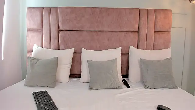 Snapshot of amber_colliiins chatting on March 7, 2026, 8:03 pm amber colliiins online show from March 7, 2026, 8:03 pm