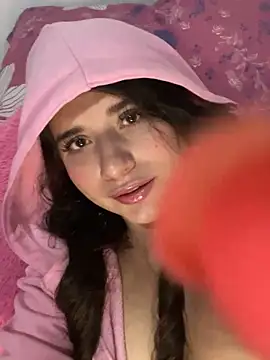 amber colliiins online show from November 30, 2025, 12:22 am