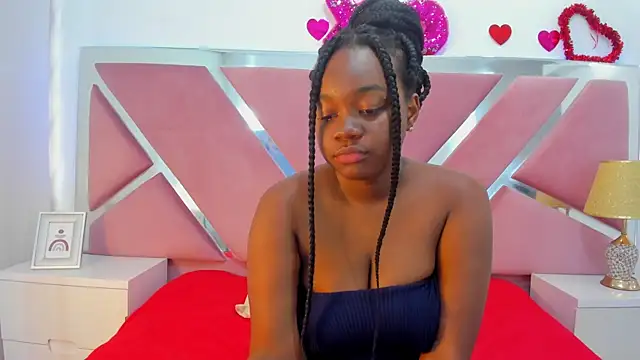 Snapshot of SulyClarck chatting on October 29, 2025, 7:35 pm SulyClarck online show from October 29, 2025, 7:35 pm