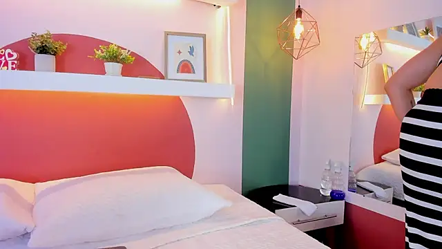 Snapshot of ValeryBoobs1 chatting on October 9, 2025, 12:38 pm ValeryBoobs1 online show from October 9, 2025, 12:38 pm