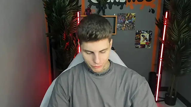 JackWolw online show from September 23, 2025, 10:55 am