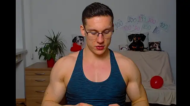 ZeinMiracles online show from January 12, 2026, 10:36 pm