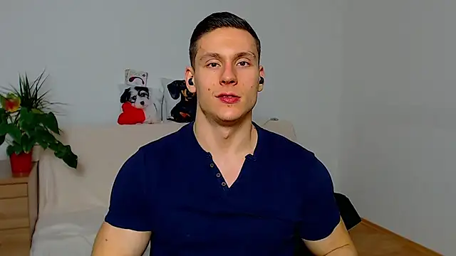 Snapshot of ZeinMiracles chatting on November 26, 2025, 8:31 pm ZeinMiracles online show from November 26, 2025, 8:31 pm