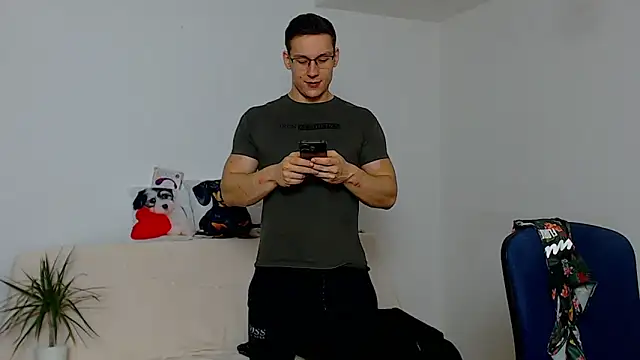 Snapshot of ZeinMiracles chatting on November 10, 2025, 8:58 pm ZeinMiracles online show from November 10, 2025, 8:58 pm