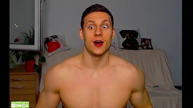 Snapshot of ZeinMiracles chatting on March 7, 2026, 10:26 pm ZeinMiracles online show from March 7, 2026, 10:26 pm