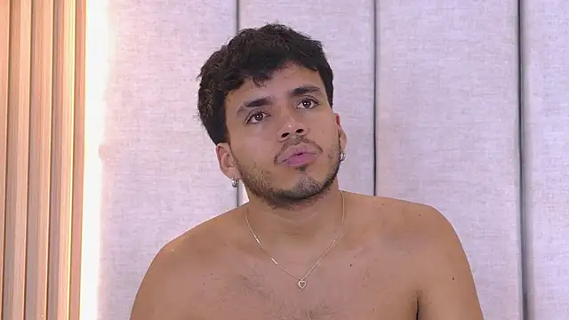 Snapshot of AlexanderJordan chatting on November 12, 2025, 12:59 am AlexanderJordan online show from November 12, 2025, 12:59 am