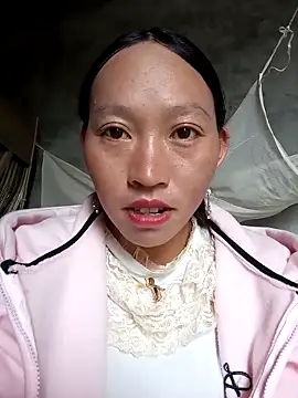 tcm-cute online show from October 7, 2025, 4:57 am