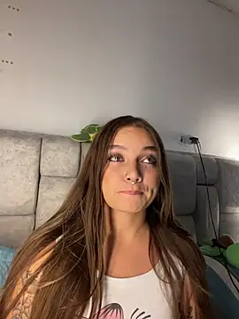 AnnyLopezzz  online show from July 25, 2026, 6:43 am