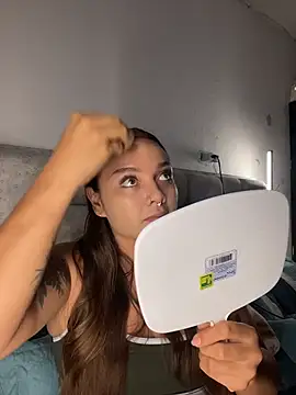 AnnyLopezzz  online show from July 16, 2026, 5:48 am