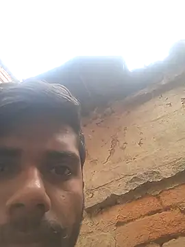 Snapshot of parmila203 chatting on March 9, 2026, 1:42 am parmila203 online show from March 9, 2026, 1:42 am