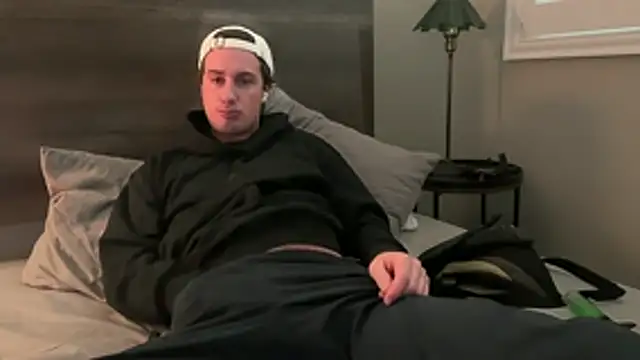 Snapshot of Matttsohot chatting on November 10, 2025, 2:00 pm Matttsohot online show from November 10, 2025, 2:00 pm