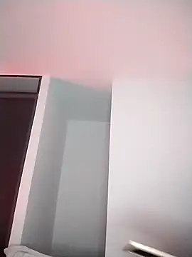  paulaaa online show from November 7, 2025, 11:52 pm