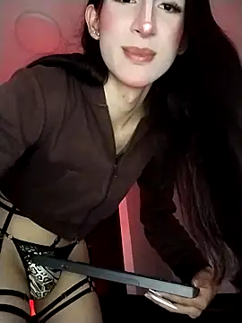  paulaaa online show from November 7, 2025, 12:04 am