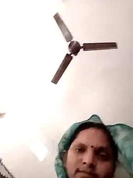 Snapshot of Payal950 chatting on December 4, 2025, 6:23 am Payal950 online show from December 4, 2025, 6:23 am