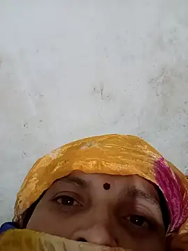 Snapshot of Payal950 chatting on November 26, 2025, 4:29 pm Payal950 online show from November 26, 2025, 4:29 pm