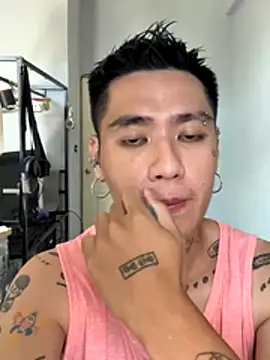 Snapshot of marz-z7-o chatting on October 18, 2025, 5:31 am marz-z7-o online show from October 18, 2025, 5:31 am