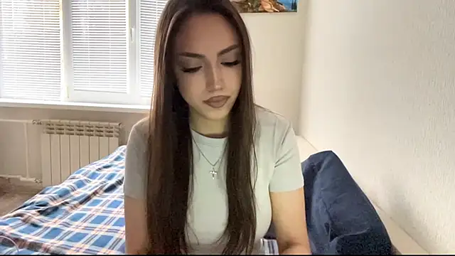 Snapshot of Leaf_Unto chatting on October 18, 2025, 11:23 am Leaf Unto online show from October 18, 2025, 11:23 am