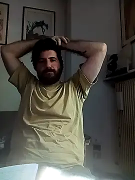 Snapshot of Mat_85VE chatting on July 31, 2026, 2:58 pm Mat 85VE online show from July 31, 2026, 2:58 pm