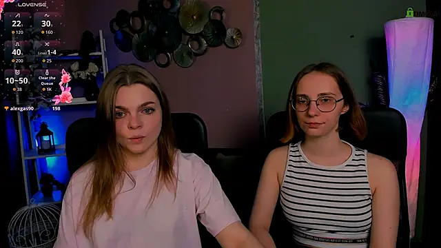 Snapshot of veronica_bubble chatting on November 8, 2025, 9:40 pm veronica bubble online show from November 8, 2025, 9:40 pm